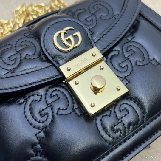 Hyperpeter TOP MATELASSÉ SMALL HANDLE BAG GUCCI GG 0823